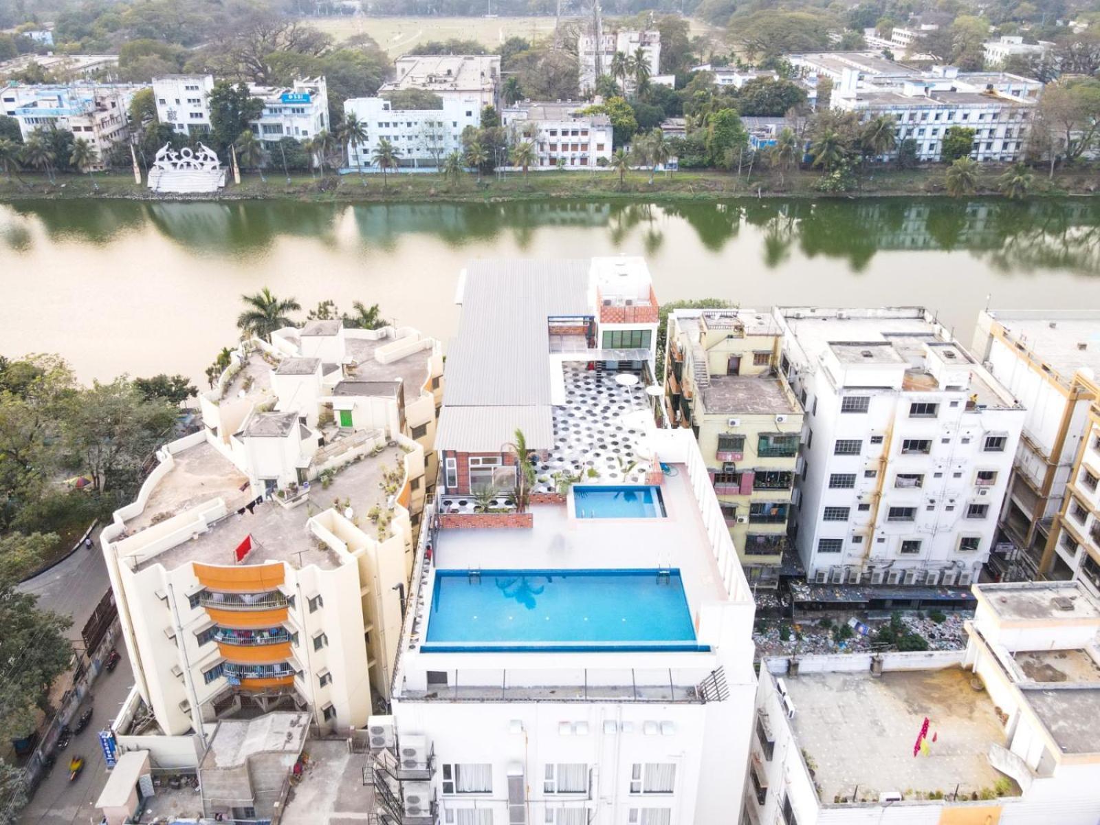 Hotel Lake View Baharampur Exteriér fotografie